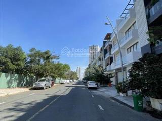 Bán nhà riêng tại jamona city, 17,5 tỷ, 127,5m2, 4pn, 5wc, giá tốt, hot!