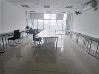 Cho thuê vp 40m2  11tr. dịch vụ và nội thất tại toà nhà mặt tiền  chính chủ