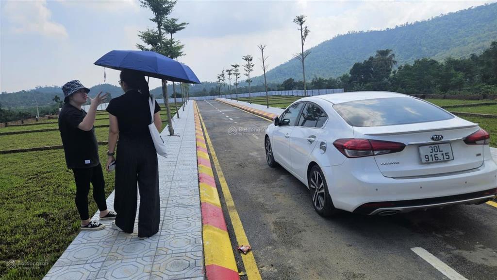 Bán đất 146m giá 2tỷ9 nằm phú cát hoà lạc. sát hồ đồng mô, đh quốc gia, đh fpt, khu cnc