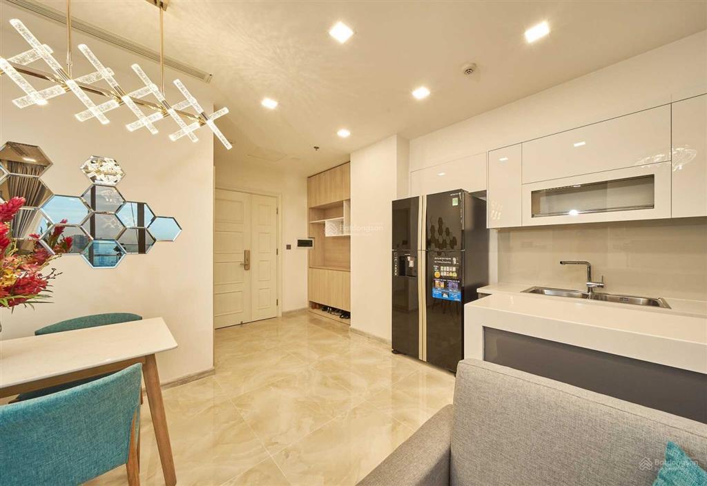 Vinhomes golden river ba son 2pn  2wc full nội thất giá chỉ 24 triệu/tháng, 74m² view landmark