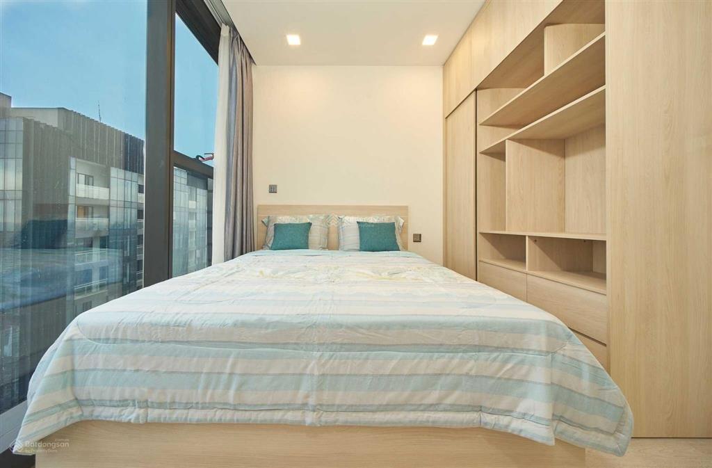 Vinhomes golden river ba son 2pn  2wc full nội thất giá chỉ 24 triệu/tháng, 74m² view landmark