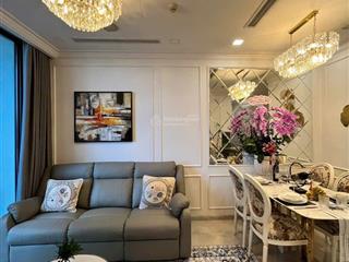 Cho thuê căn hộ 2pn  2wc ,70m2 full nội thất cao cấp giá chỉ 27 triệu tại vinhomes bason quận 1.