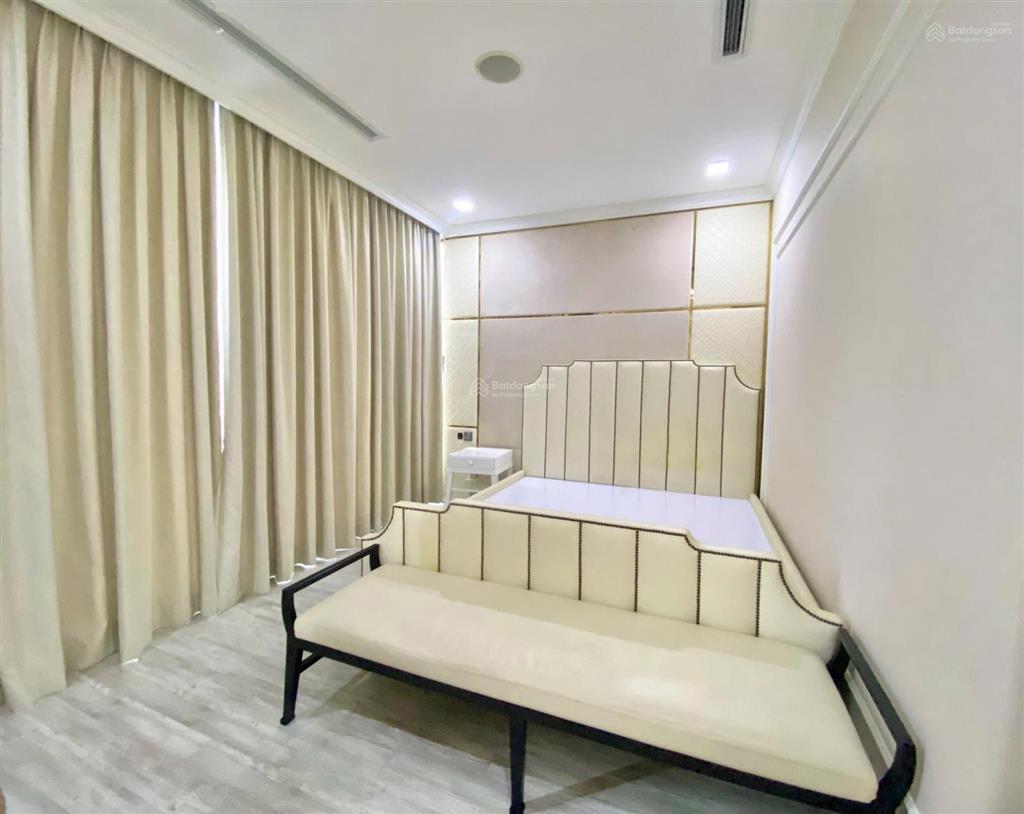 Cần bán gấp căn hộ 3pn tại lux 6 vinhomes golden river bason quận 1 giá tốt chỉ 23,5 tỷ