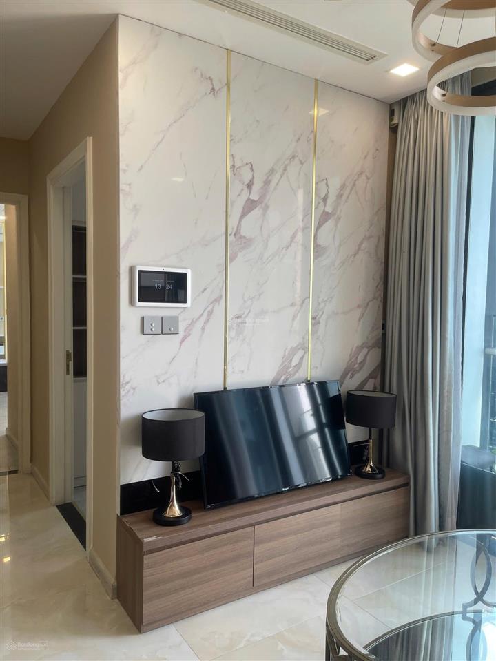 Cho thuê cc vinhomes golden river ba son, 25 triệu/tháng, 70m2, 2pn, 2wc, view đẹp