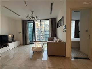 Cho thuê gấp cc 2pn, 2wc, 25 triệu, 78m2 tại vinhomes golden river ba son, q1, hcm