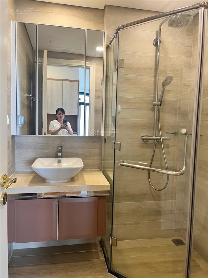 Căn hộ 3pn nhà đẹp view thoáng mát giá tốt chỉ 40 triệu/tháng vinhomes golden river