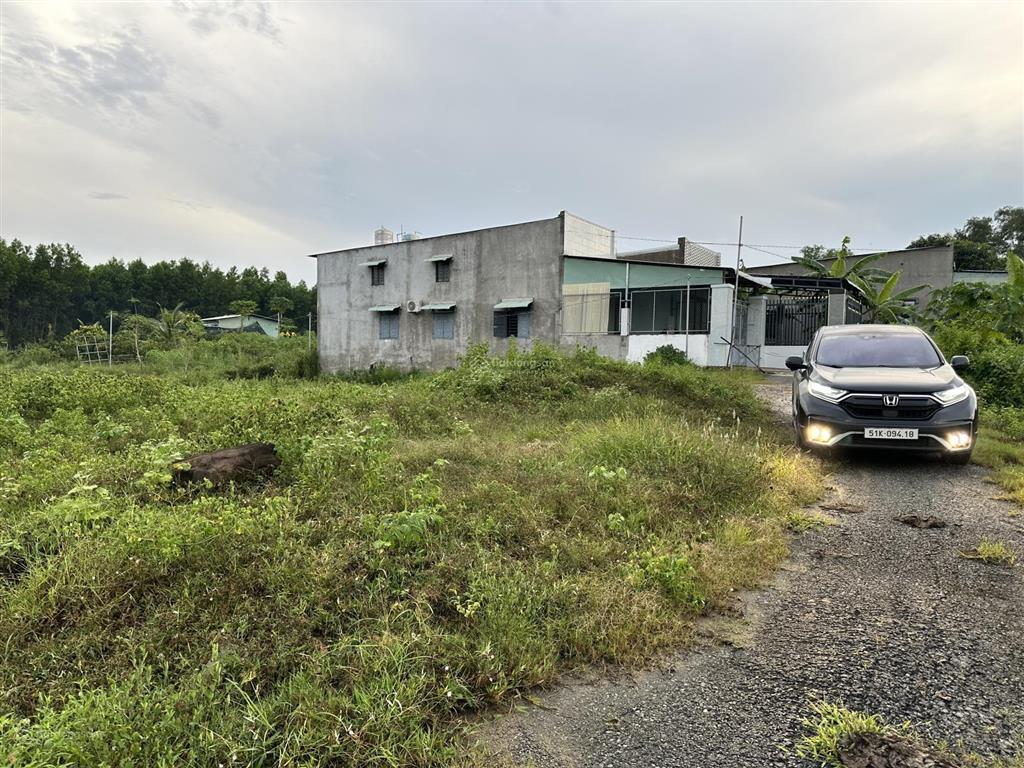 Bán đất 1000m2, đường ô tô, 2.5 tỷ tại đường phước bình, xã phước thái, sát sân bay long thành