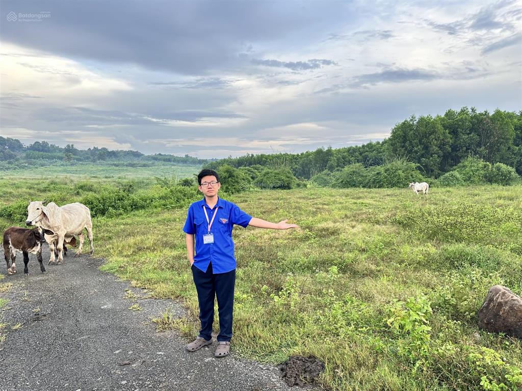 Bán đất 1000m2, đường ô tô, 2.5 tỷ tại đường phước bình, xã phước thái, sát sân bay long thành