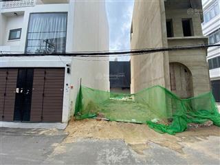 Bán đất hxh 1 sẹc dương quảng hàm, dt 4.5x16m, giá chỉ 8.4 tỷ còn thương lượng