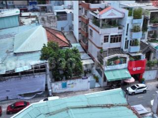 Bán nhà đất biệt thự cũ. mặt tiền quận 5, diện tích 286.5 m2