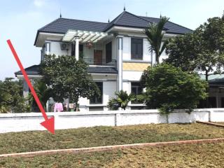 Duy nhất 1 lô cạnh biệt thự, 2 mặt thoáng, mặt trục chính rộng 6m. tại trại lángcổ đông