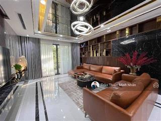 Siêu phẩm, biệt thự ven sông dt 250m2, 4 tầng, gần giga mall phạm văn đồng, thủ đức