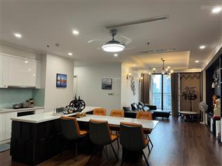 Cho thuê cc r6a royal city, 45 triệu/th, 156m2, full nội thất, vào ở ngay