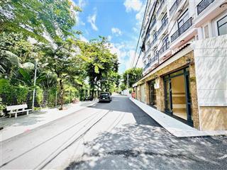 Bán lô đất quốc lộ 13 diện tích 130m2 gần cổng vạn phúc  bán trong tháng giá 8 tỷ 3