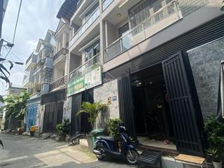 Bán nhà 3 lầu ngay quốc lộ 13, hiệp bình phước giá 6 tỷ 3, oto tới nhà, sổ hoàn công đầy đủ