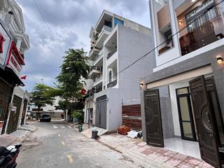 Lô đất vị trí đẹp 50m ra quốc lộ 13, 56m2 giá 6 tỷ 380 tl