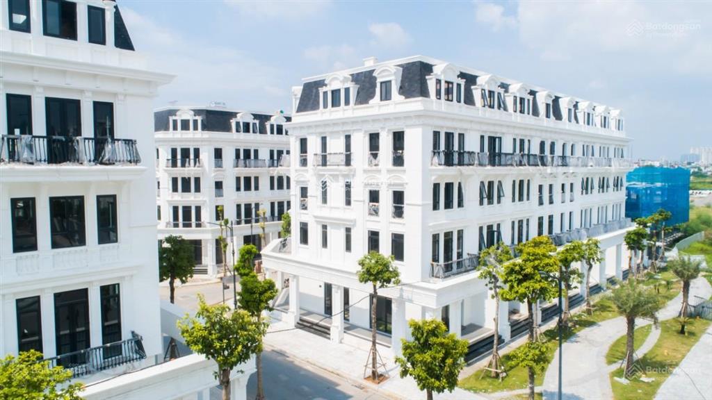 Bán shophouse louis 107m2 giá chỉ 31,5 tỷ