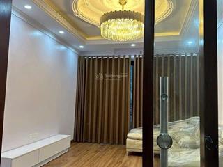 Nhà đỗ quang dt 76m2 x 5t giá 25tr/th đủ đồ đẹp, phù hợp làm vpct, ở hộ gđ, ôtô đỗ cửa