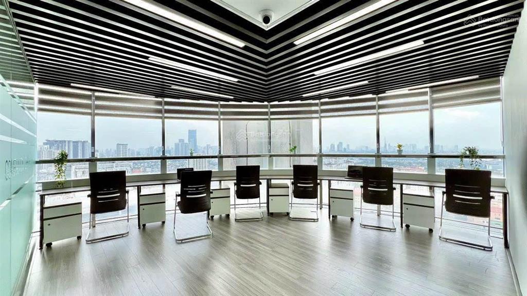Cho thuê vp dt 70m2 giá 15tr duy tân toàn sàn vp đẹp nhất khu