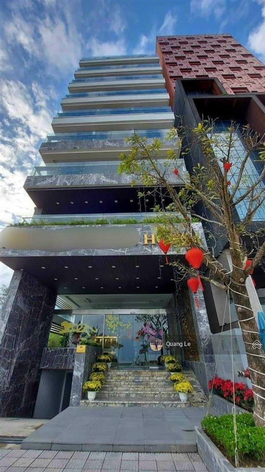 Bán tòa nhà siêu vị trí mặt tiền thạch thị thanh, dt 6 x 28m  7 lầu  giá bán 35 tỷ tl