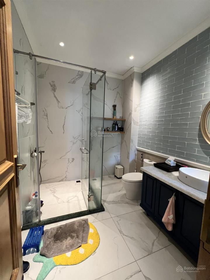 Bán căn góc 2 mt nguyễn chí thanh  sư vạn hạnh, quận 10, dt 4.5x16m, 4 tầng, giá 21 tỷ