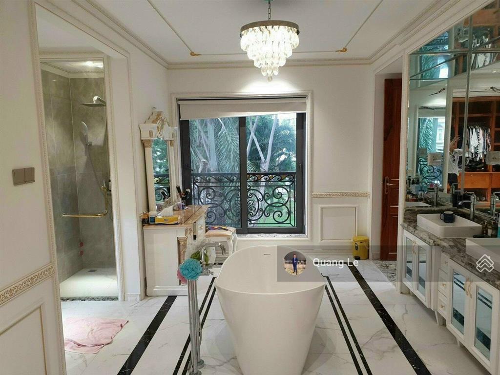 Bán tòa nhà hẻm phan đăng lưu, q.bình thạnh. dt 7.5x17.5 . kc hầm 6 tầng. hđ 150tr/th. giá 25 tỷ