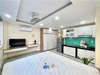 Căn hộ studio cửa sổ đón nắng cực thoáng, đầy đủ nội thất gần cv hoàng văn thụ  sân bay tsn