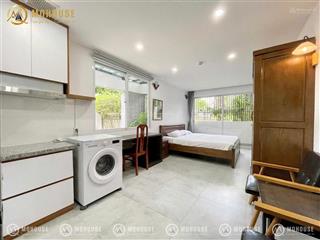 Căn hộ studio ban công cực thoáng view công viên, full nội thất mới 100%, miễn phí phí dịch toà nhà