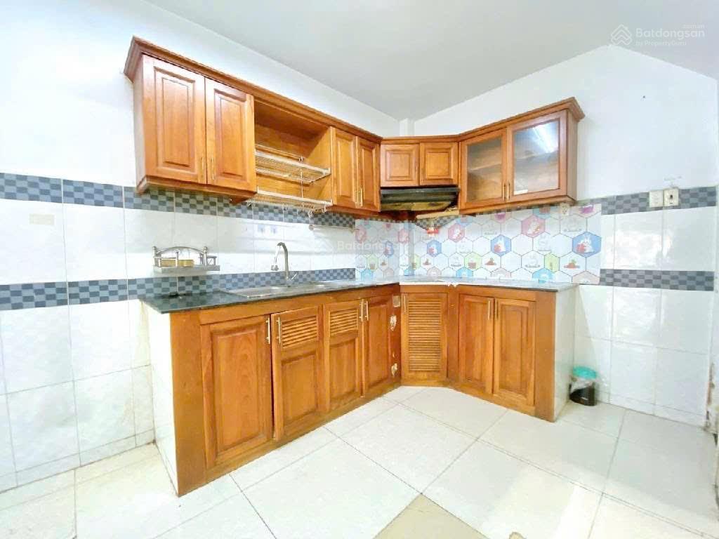 Tôi bán nhà hẻm xe hơi nguyễn ngọc lộc, q10  5 tầng 3,6x10m nhà mới