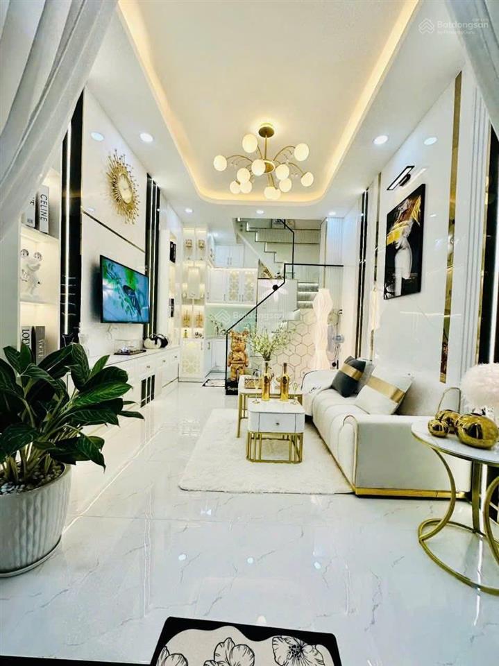 Bán nhà riêng tại huỳnh tấn phát, 1,95 tỷ, 25m2, 3pn, 3wc, pháp lý đầy đủ, nhà bè, hcm