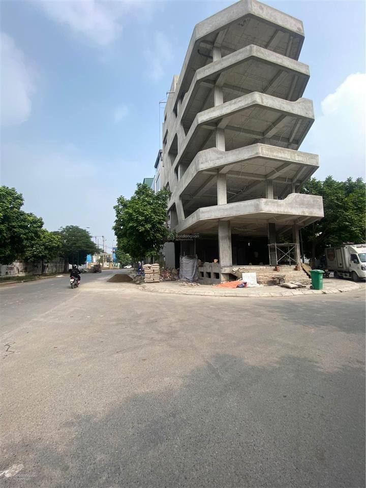 Chưa từng có! bán lô đất đấu giá trịnh văn bô xây tòa building, sát cđ fpt, vingroup phương canh