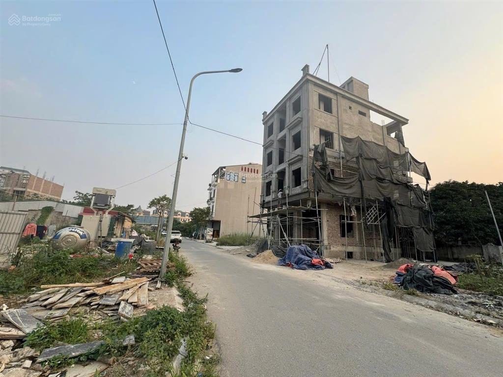 Chưa từng có! bán lô đất đấu giá trịnh văn bô xây tòa building, sát cđ fpt, vingroup phương canh