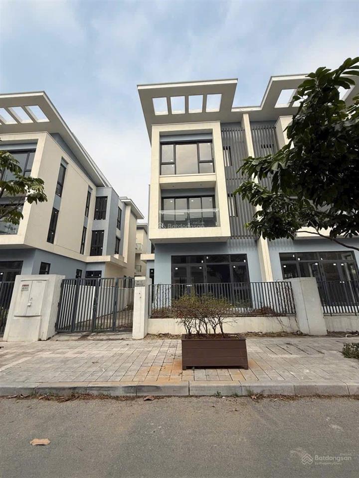 Đại hạ giá!!! bán căn liền kề mặt đường văn tiến dũng  tasco xuân phương  nam từ liêm giá ngã cây