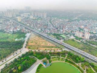 Siêu hiếm kiếm đâu ra! biệt thự sân vườn lô góc, sát mặt phố phạm văn đồng, ô tô đỗ cửa, giá tốt