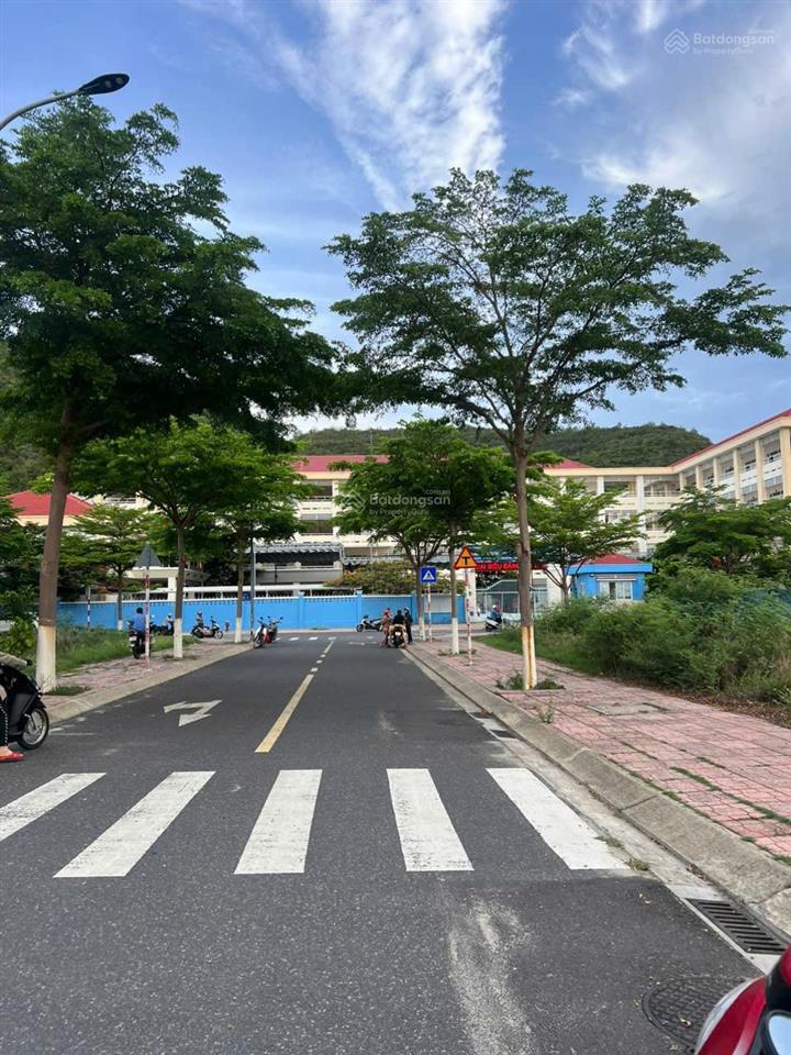 Bán lô góc đẹp kđt mipeco gần biển giá đầu tư!