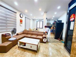 Bán nhà phường dịch vọng hậu cầu giấy, 5t thang máyoto qua nhà, thông, kd siêu thị, 110m x 29,5 tỷ