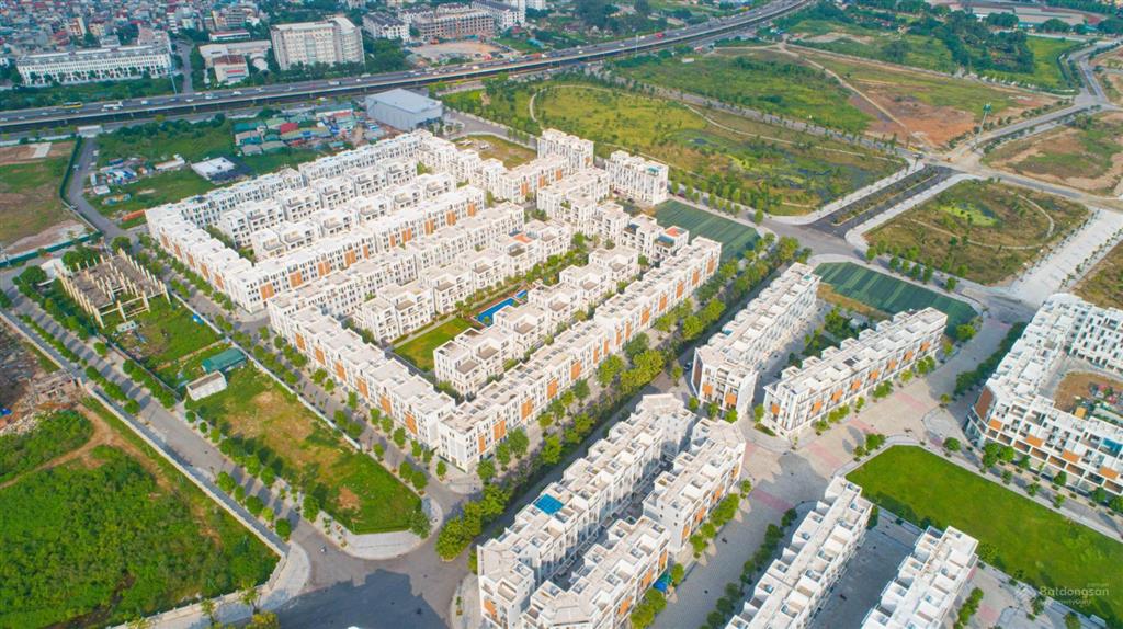 Tôi cần cho thuê nguyên căn giá 30triệu, giá hời dự án, nhà mới bàn giao từ cdt, full rèm, điều hòa