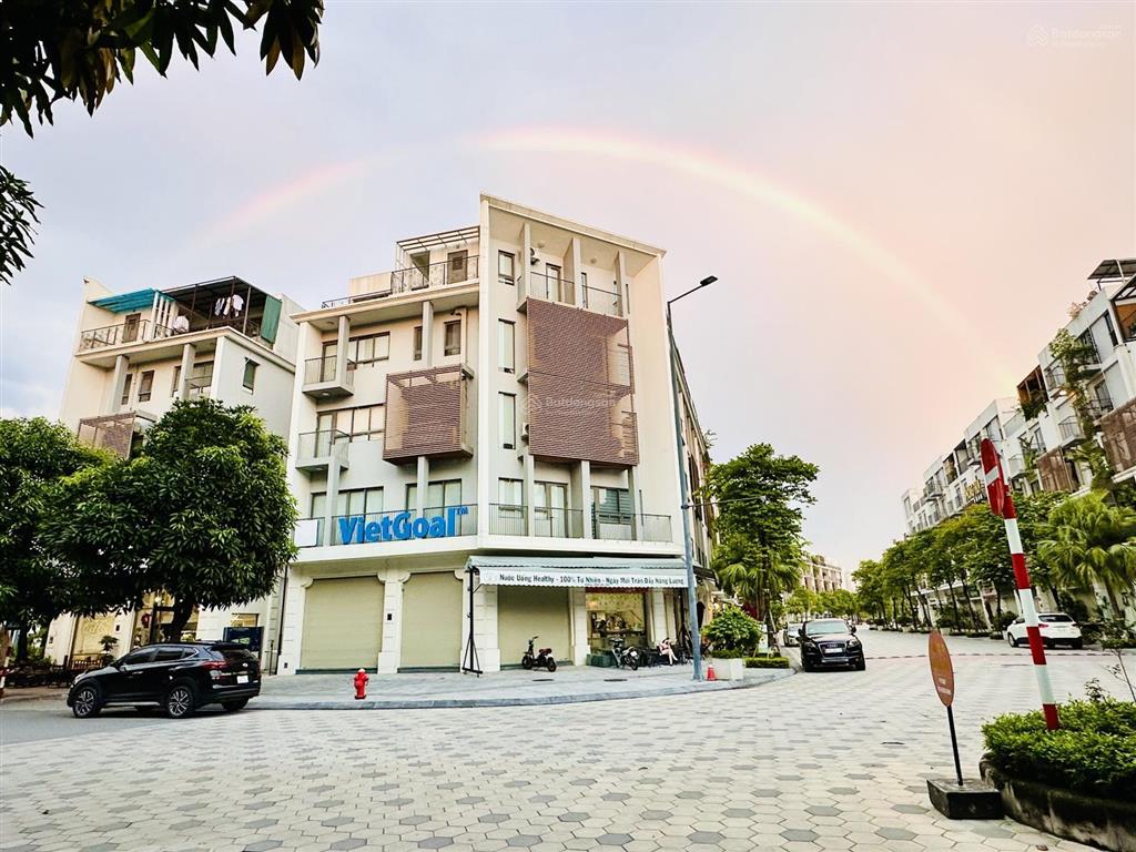 Tôi cần cho thuê 2 tầng, giá 18tr, phù hợp làm kho, văn phòng, spa
