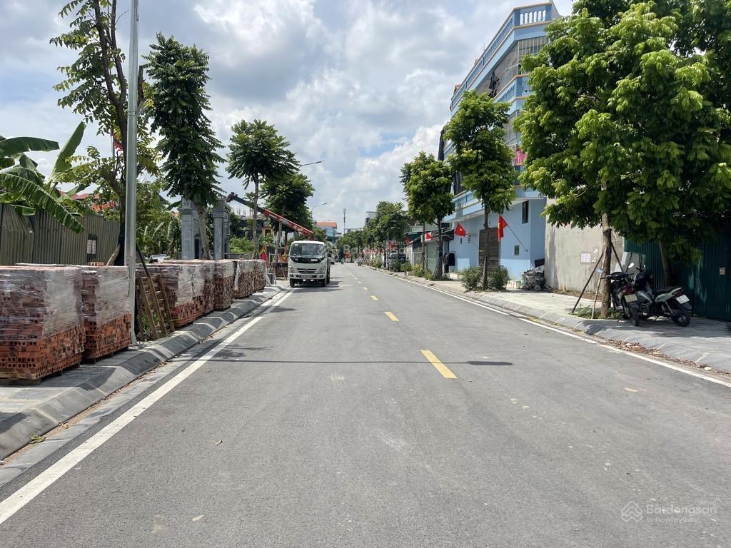 Bán đất mặt phố mới, cự khối, long biên 98m2, vỉa hè, ô tô tránh, kinh doanh, 16.45 tỷ.