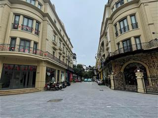 Chuyên cho thuê liền kề shophouse biệt thự 214 nguyễn xiển  0817 936 ***