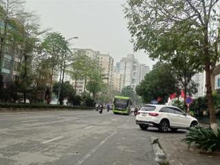 Bán nhà phân lô nguyễn hoàng 70m, 4 tầng, mặt tiền 4m, ngõ oto tải, 18 tỷ thương lượng