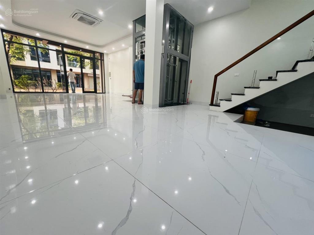 Bán shophouse viglacera ô cách 99m² x 4 tầng, mặt tiền 5.5m cho thuê 20  30tr/tháng, 5 tỷ tl