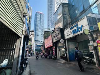 Bán gấp nhà đình thôn 42m², mt 4.2m, 2 thoáng, ngõ nông, ô tô đỗ cửa, giá 8.9 tỷ tl