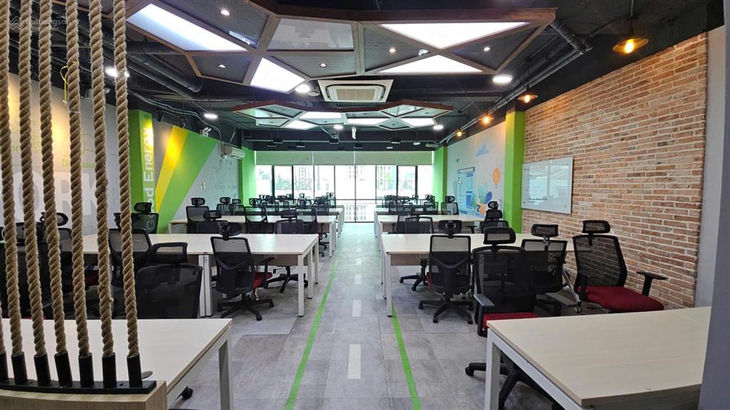 Văn phòng full nội thất làm việc 24/7 đường nam kỳ khởi nghĩa dt 110m2