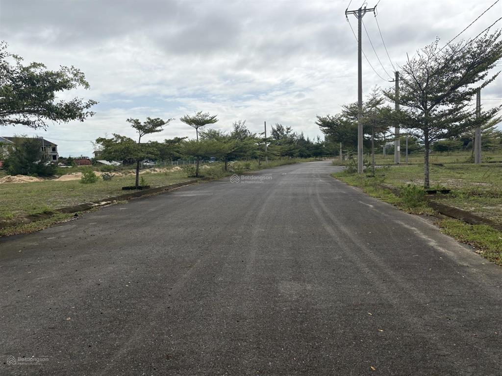 Kdt 7b lô đường 10 sạch đẹp trục thông giá chỉ 3tỷ050