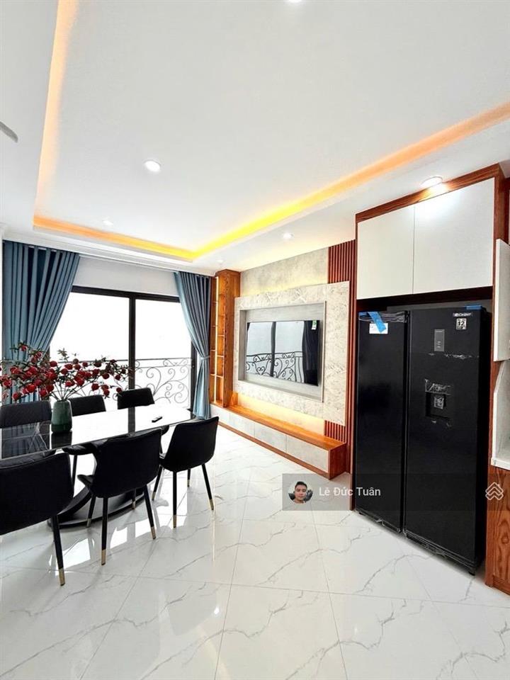 Trương định  hoàng mai, oto đỗ cổng, nhà mới xây đẹp thoáng , ngõ nông thẳng tắp, 36m x 5 tầng