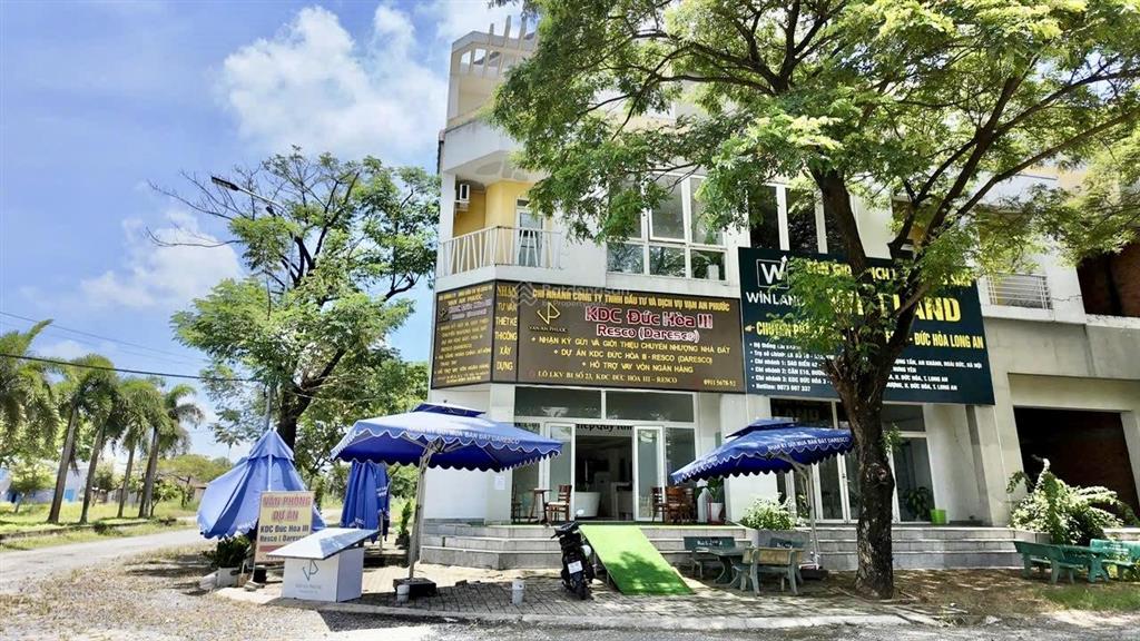 Một lô duy nhất liên kết phố c8  đối diện trường học  gần công viên thông thoáng