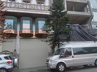 Bán gấp tòa nhà mặt đường trần thái tông153m2 8 tầng thông sànvỉa hè rộng công năng tối ưu 98 tỷ