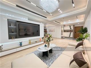 Tôi chính chủ cần bán 2 loại căn hộ 3pn. diện tích 106m2  120m2. chung cư chelsea residences.
