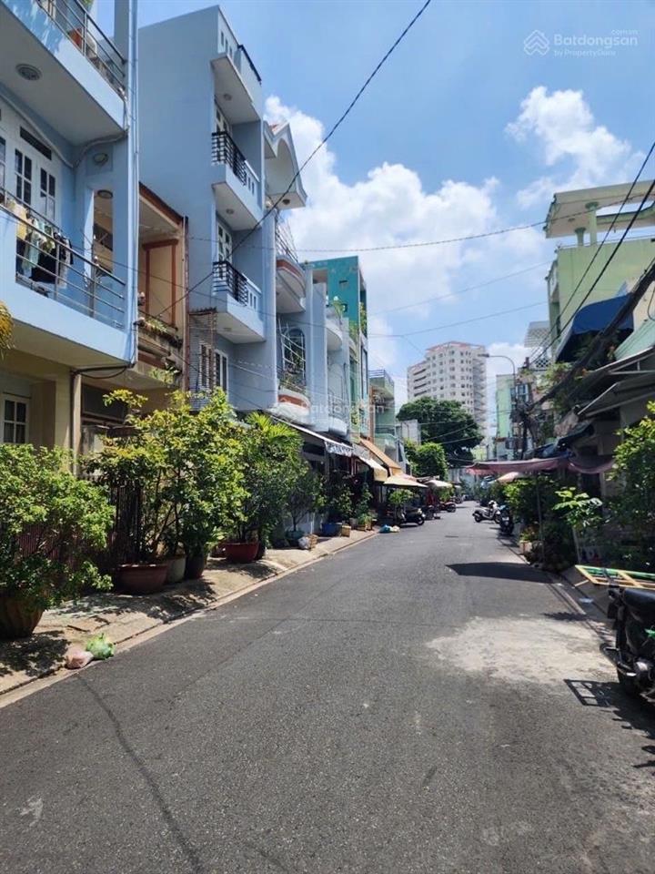 Mặt tiền kdc  tên lửa, bình tân  3 tầng  4x21  vừa ở gừa kinh doanh  chỉ 8.x tỷ